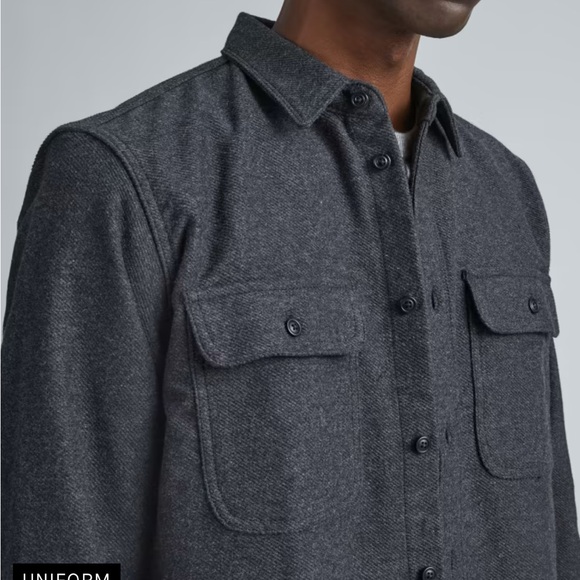Everlane Heavyweight Overshirt Flannel Button Down Shirt in Charcoal Heather - Picture 2 of 7